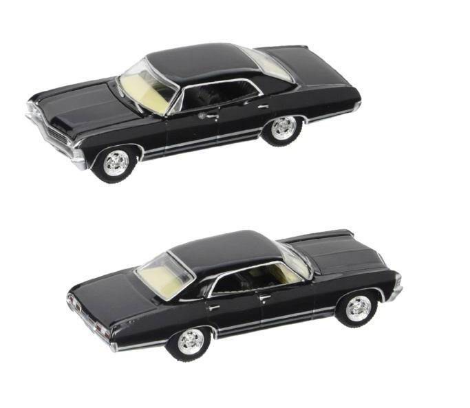 Voiture CHEVROLET Impala SUPERNATURAL 1/64 Avec Figurines Sam et Dean