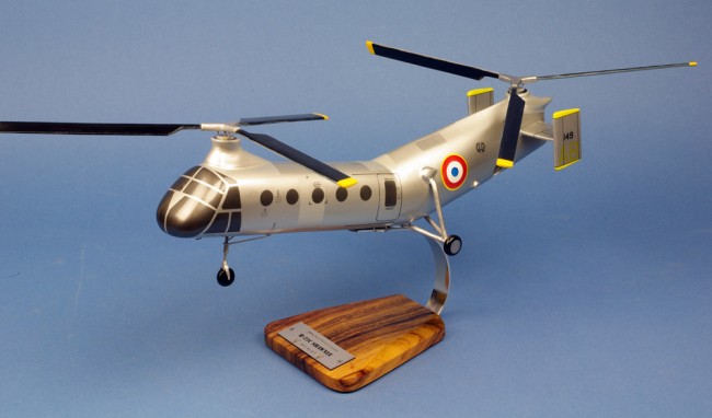 Maquette Hélicoptère H-21 Piasecki-Vertol Shawnee Banane volante au 1/48
