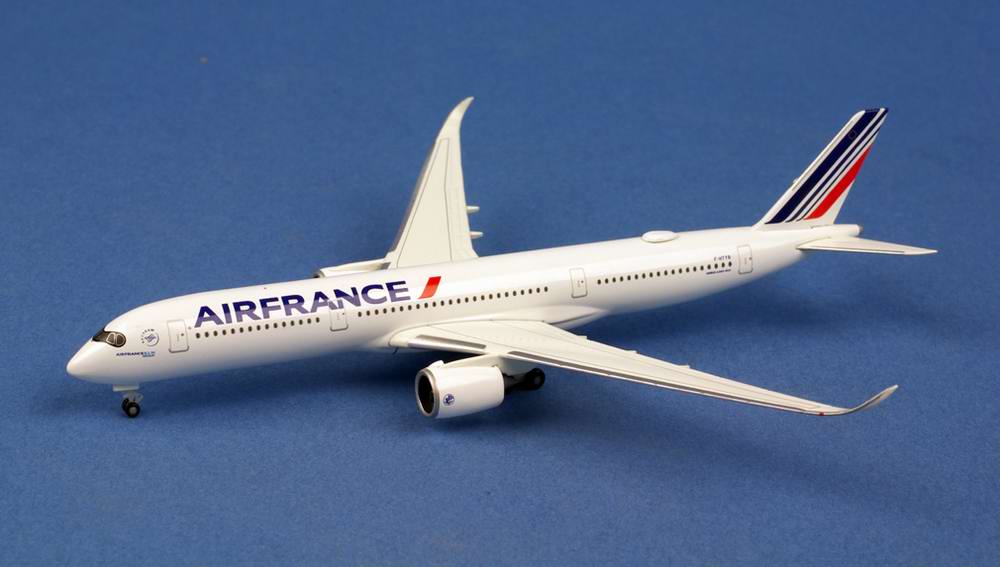 maquette Avion AIRBUS A350900 AIR FRANCE 1/500