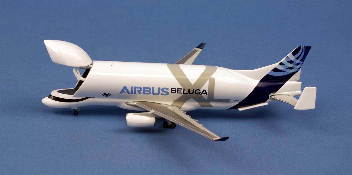 Maquette AIRBUS A330-700L Beluga XL AIRBUS INDUSTRIES 1/500