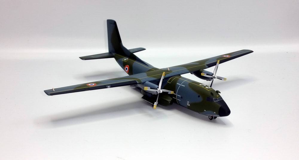 Maquette C-160 Transall Base Aérienne 123 Orleans-Bricy 61e escadre de transport en Métal 1/200