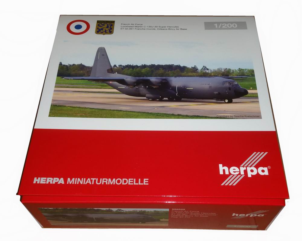 Maquette C130J 30 Super Hercules ET02 061 Ville d’Orléans 1/200