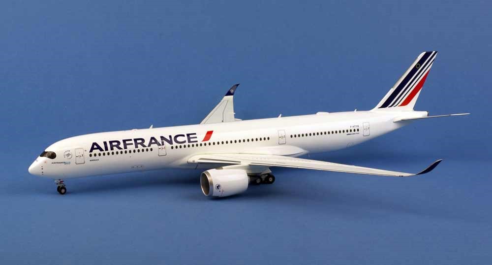 Maquette Avion AIRBUS A350900 AIR FRANCE 1/200