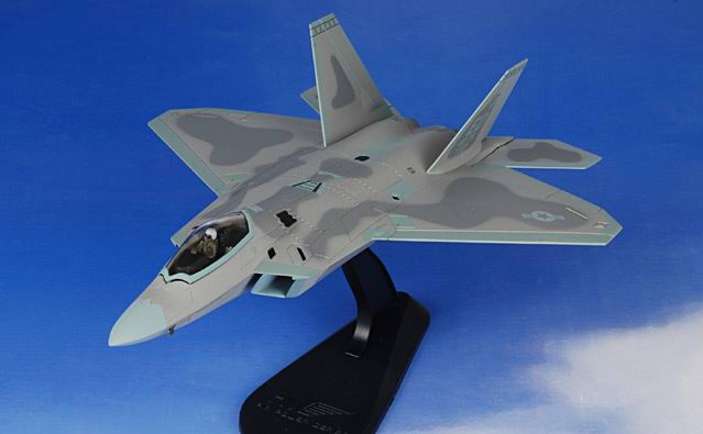 Maquette avion LOCKHEED F-22A Raptor Diecast Model USAF 412th TW, 411th FLTS 2013 1/72