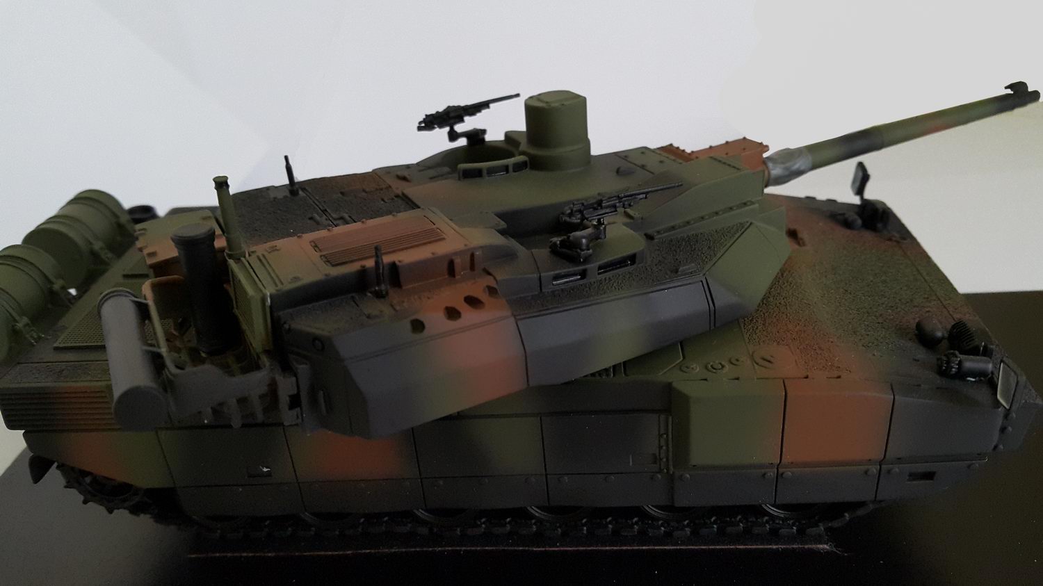 Char LECLERC GIAT Camouflage Vert OTAN 3 Tons MASTER FIGHTER BY GASO.LINE