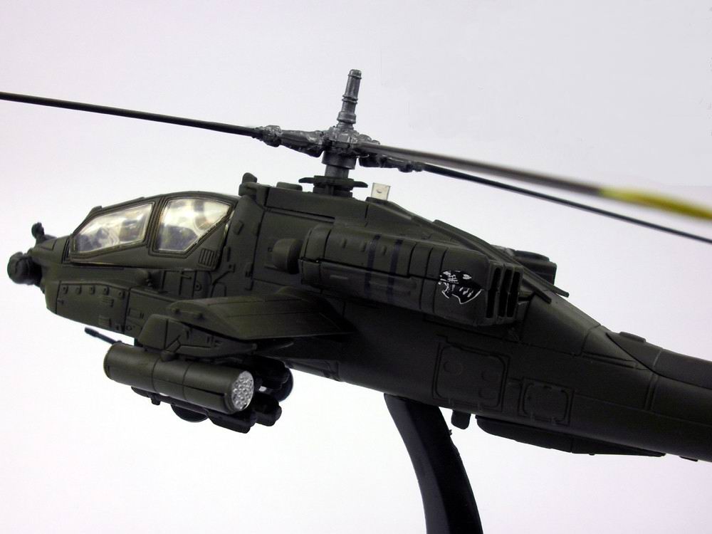 Hélicoptère AH-64 Apache US ARMY