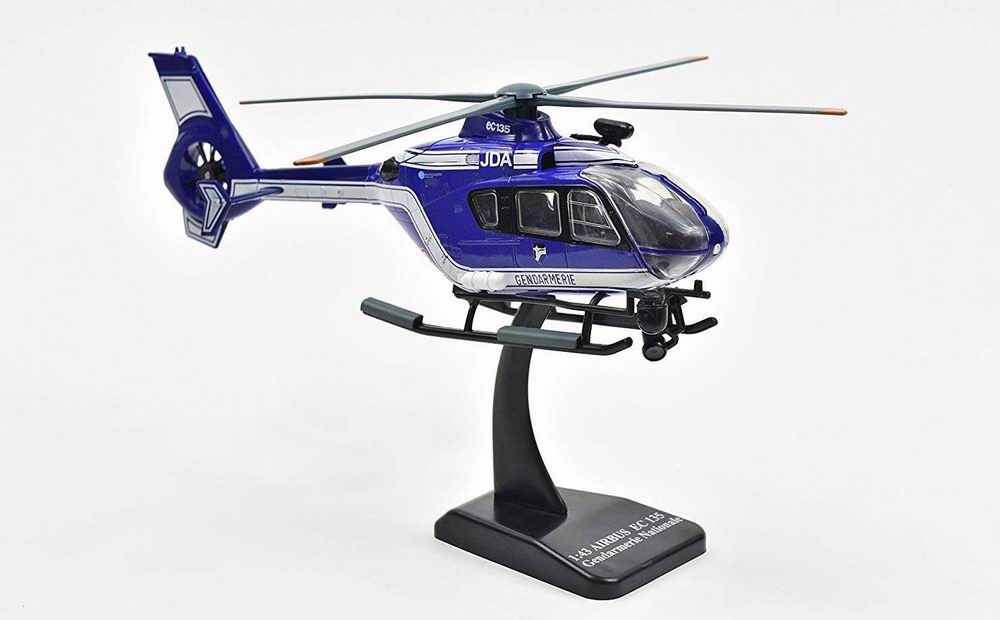 Maquette Eurocoptère EC135 Gendarmerie Nationnale Française 1/43