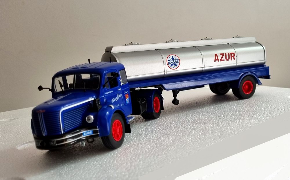 Miniature camion BERLIET TLM SEMI-REMORQUE Citerne Azur