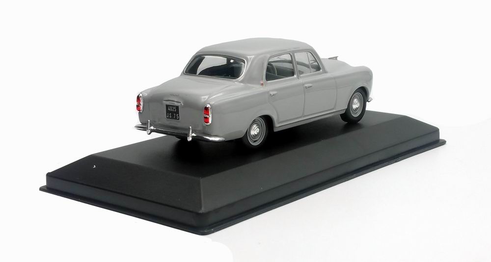 Miniature Peugeot403 1/43