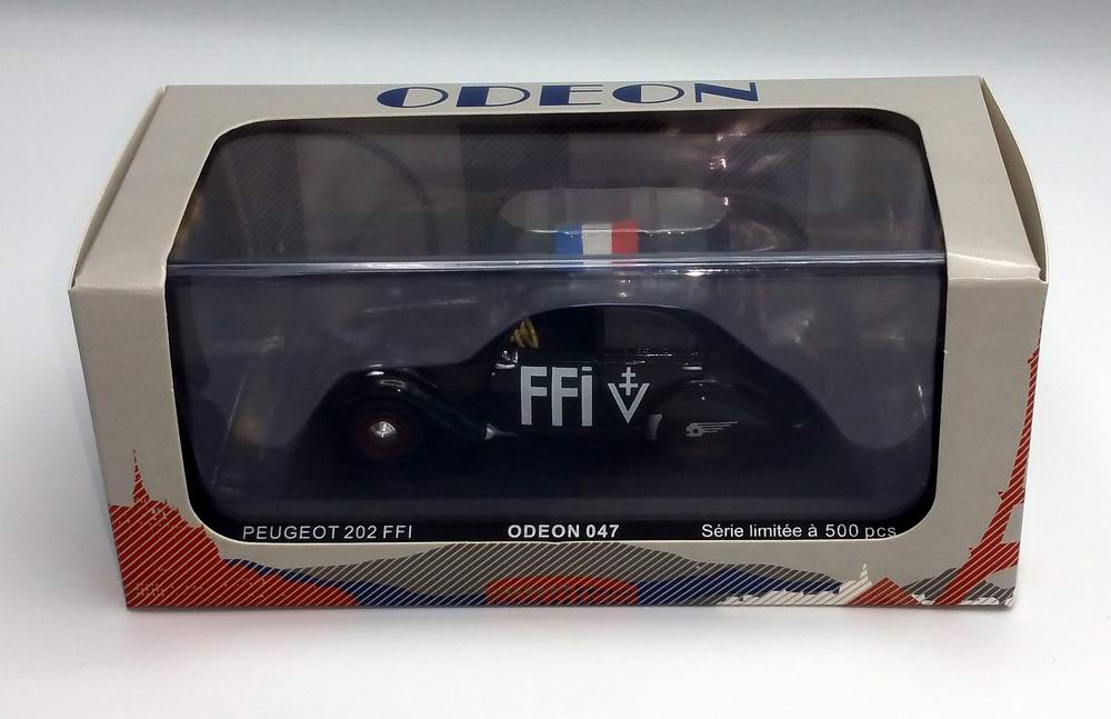 Petite voiture Peugeot202 FFI 1/43