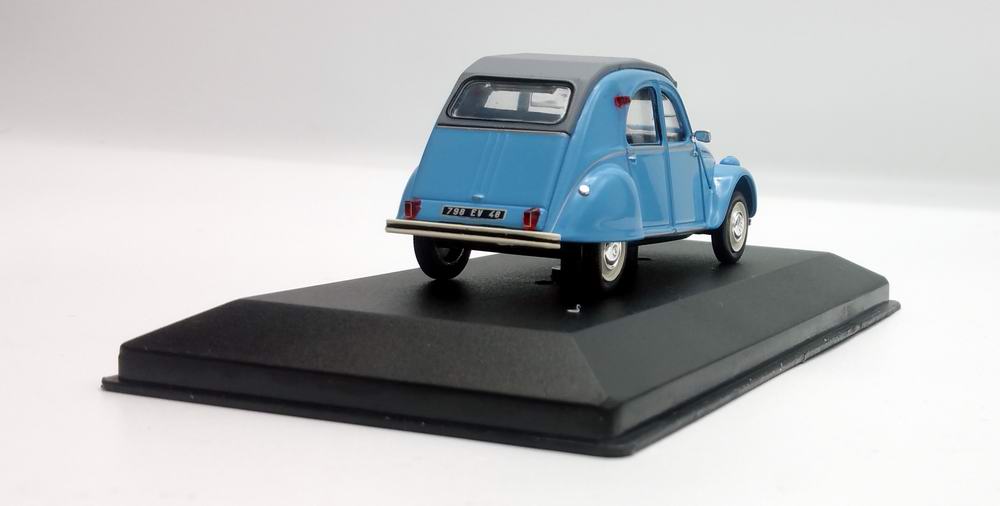 Miniature CITROEN 2cv 1/43