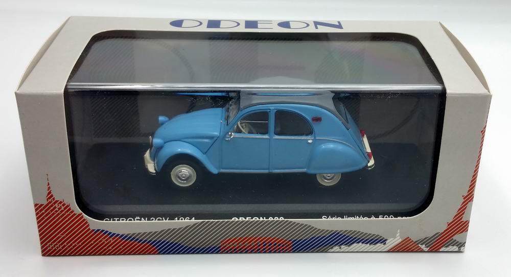 Petite voiture CITROEN 2cv 1/43