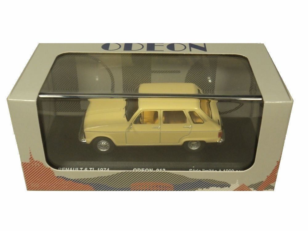 Petite voiture r6 TL renault 1/43