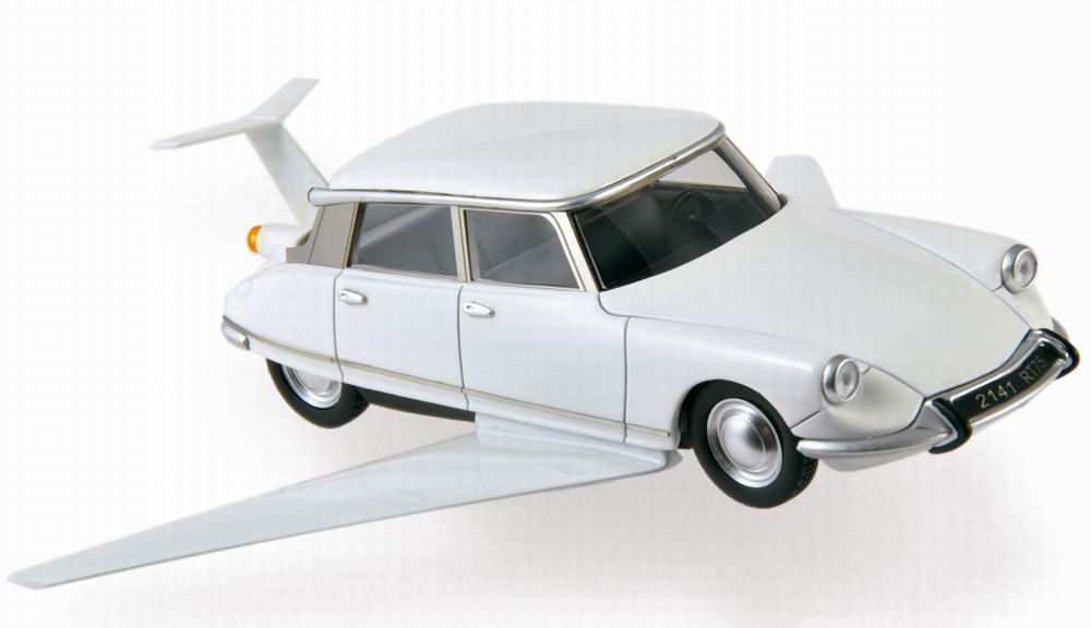 Voiture miniature Citroën DS19 volante citroen FANTOMAS au 1/43