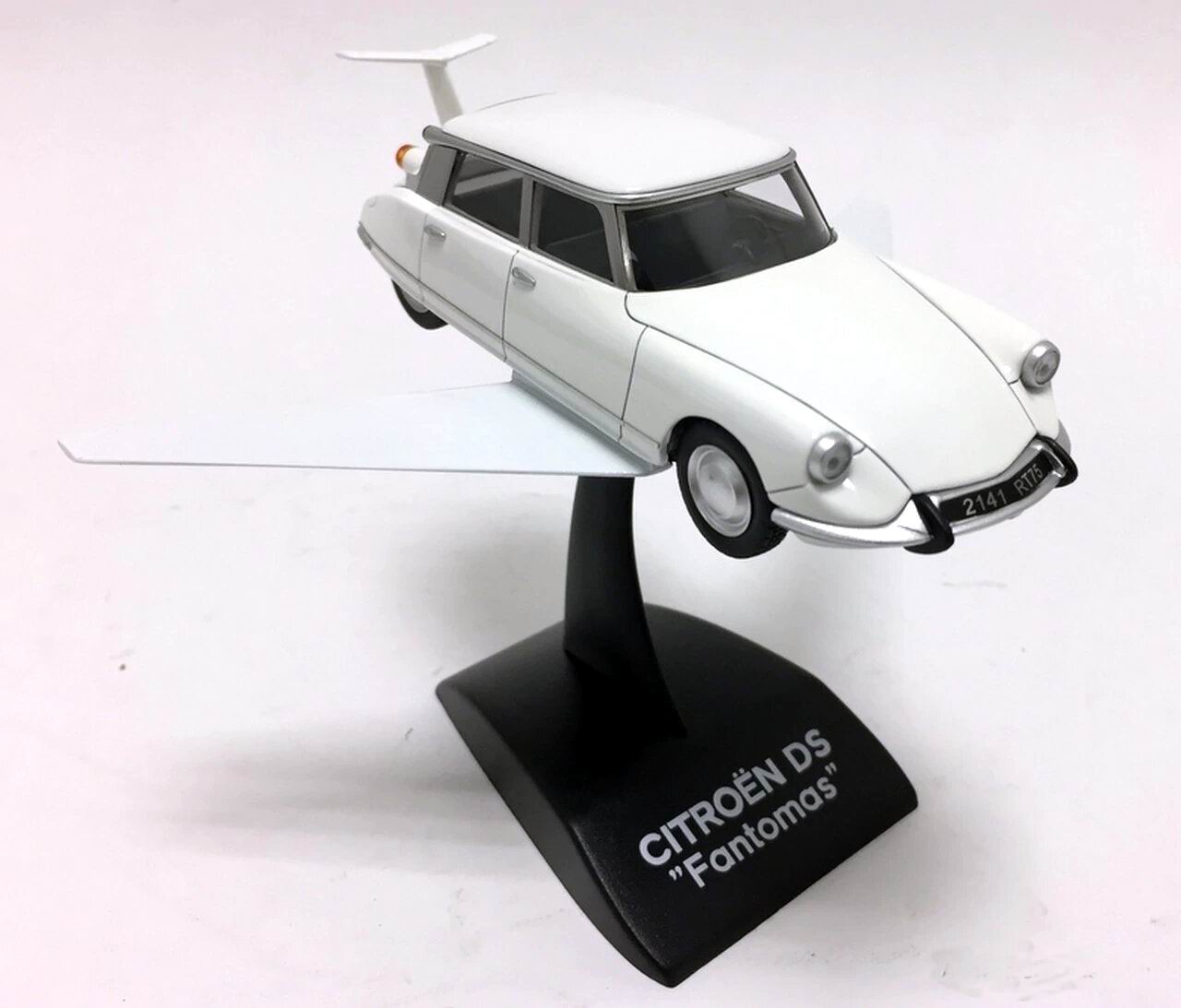 Voiture miniature Citroën DS19 volante citroen FANTOMAS au 1/43