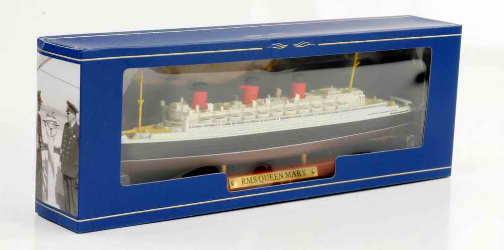 Maquette Navire Paquebot Transatlantique R.M.S QUEEN MARY 1/1250