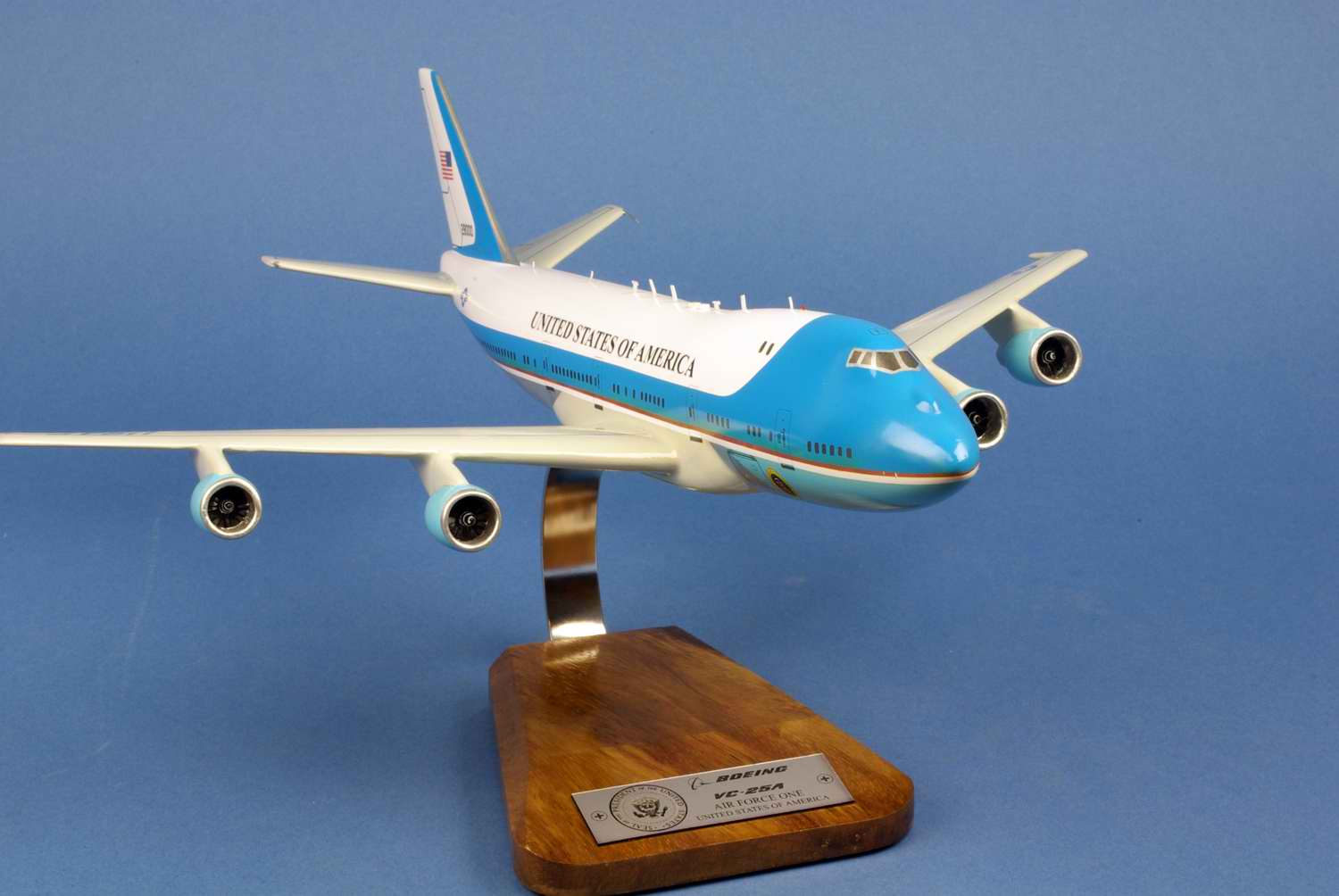 Maquette Avion BOEING 747-200B / VC-25A AIR FORCE ONE 28000