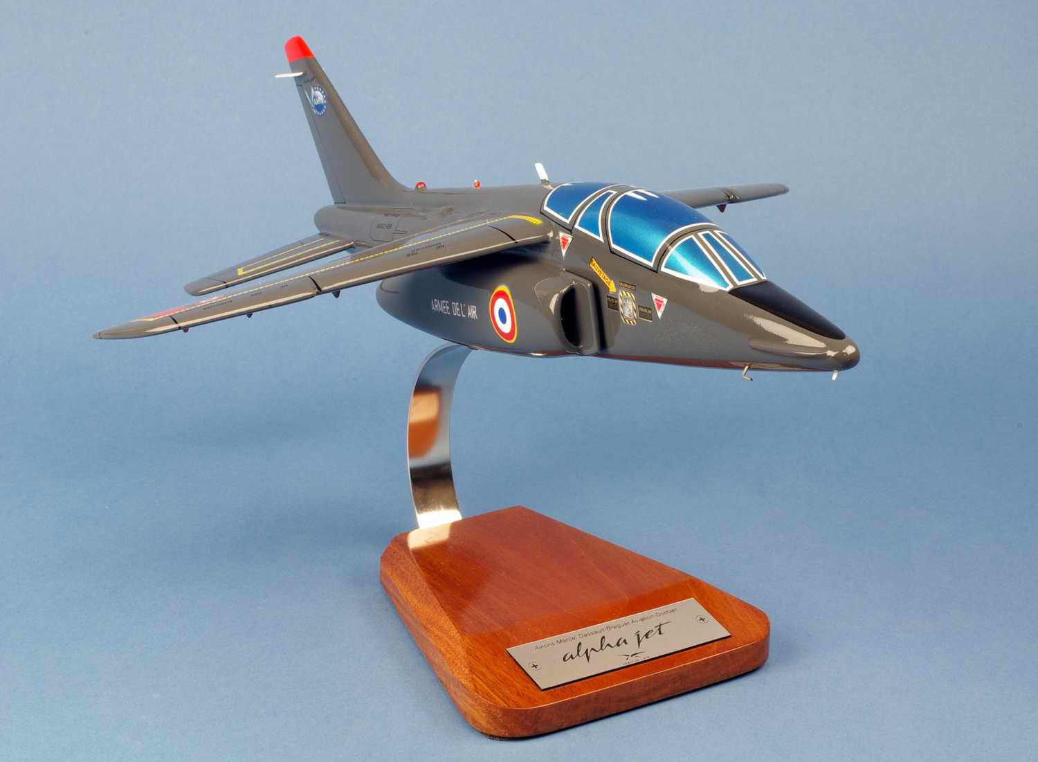 Maquette Avion ALPHA JET E Armée de l’Air Ajets aux couleurs de l'Escadron II/8 Nice de Cazaux 1/32