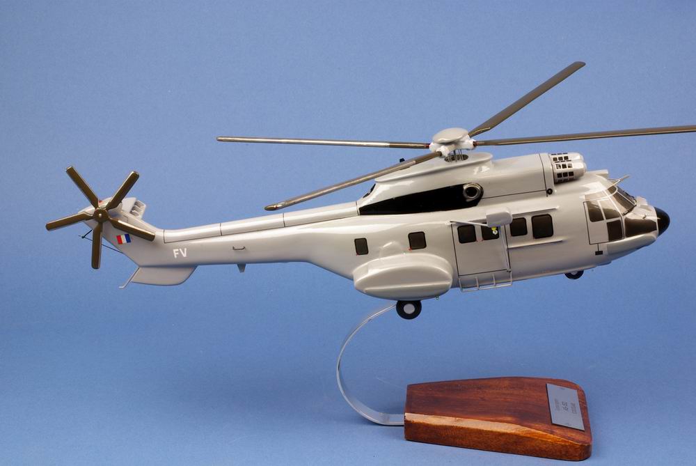 Hélicoptère AS532ul Cougar