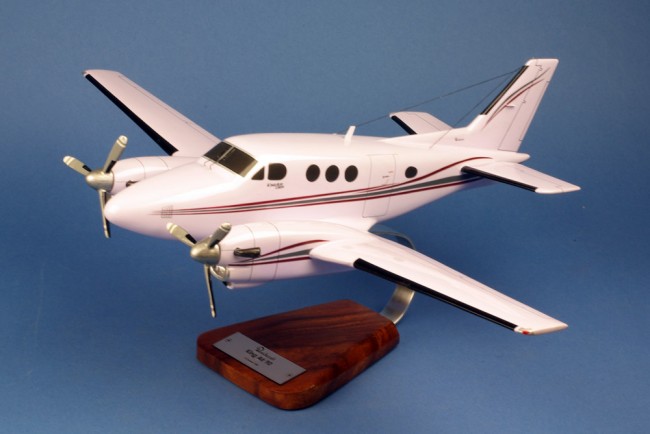 maquette Avion Beech 90 King Air