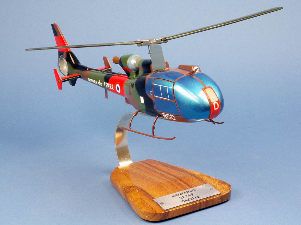 maquette Hélicoptère Gazelle SA341 1/24