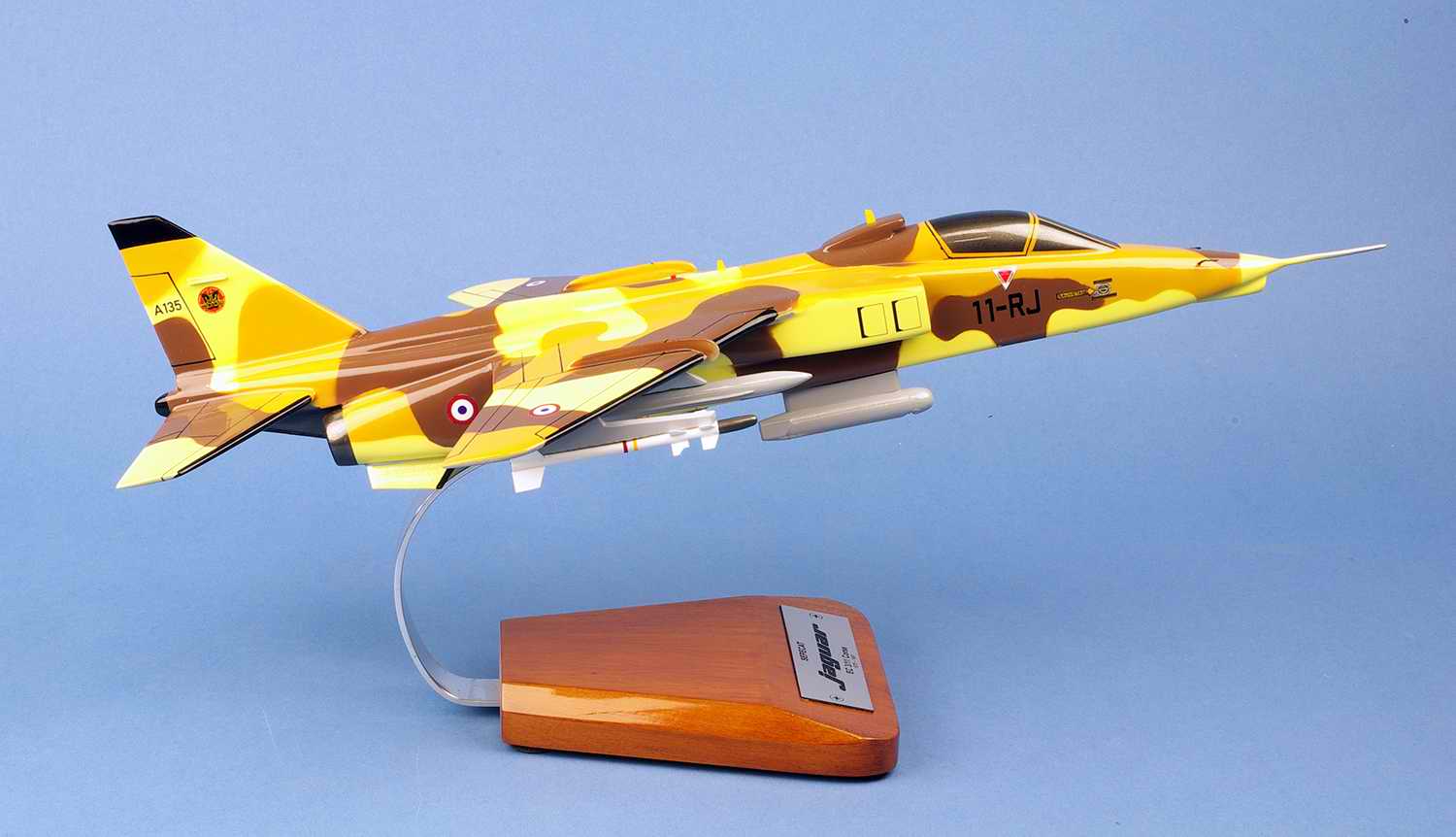 Maquette Avion Jaguar A EC3/11 Corse