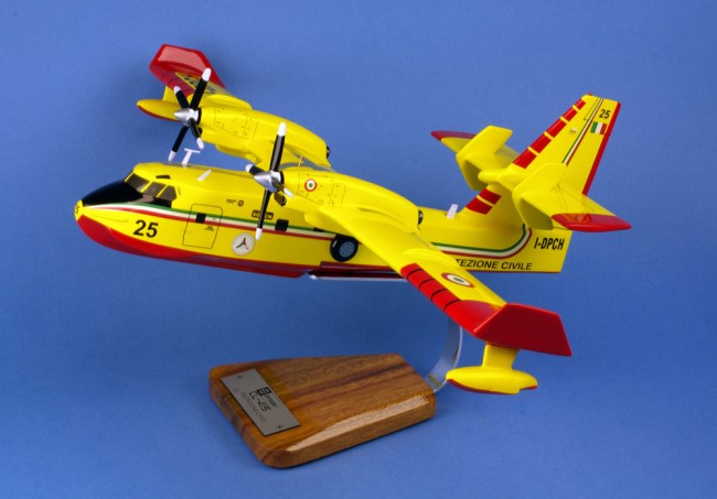 Maquette Canadair CL415 Protezione Civile Protezione Civile Italiana 1/55