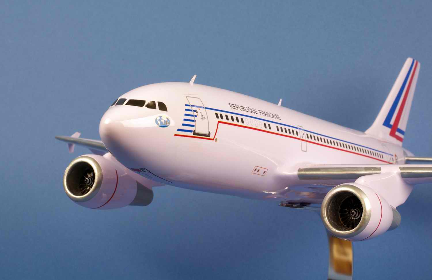 Maquette Avion AIRBUS A310 REPUBLIQUE FRANCAISE ET03.060 Esterel 1/100