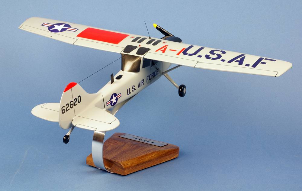 Maquette avion CESSNA L-19/O-1 Bird Dog US AIR FORCE l’Eclaireur 1/24