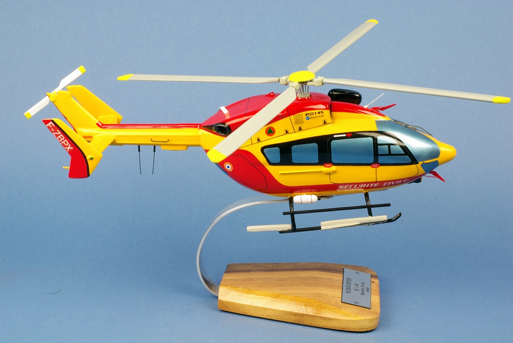 Maquette Hélicoptère EUROCOPTERE EC145 Dragon pompier Sécurité Civile 