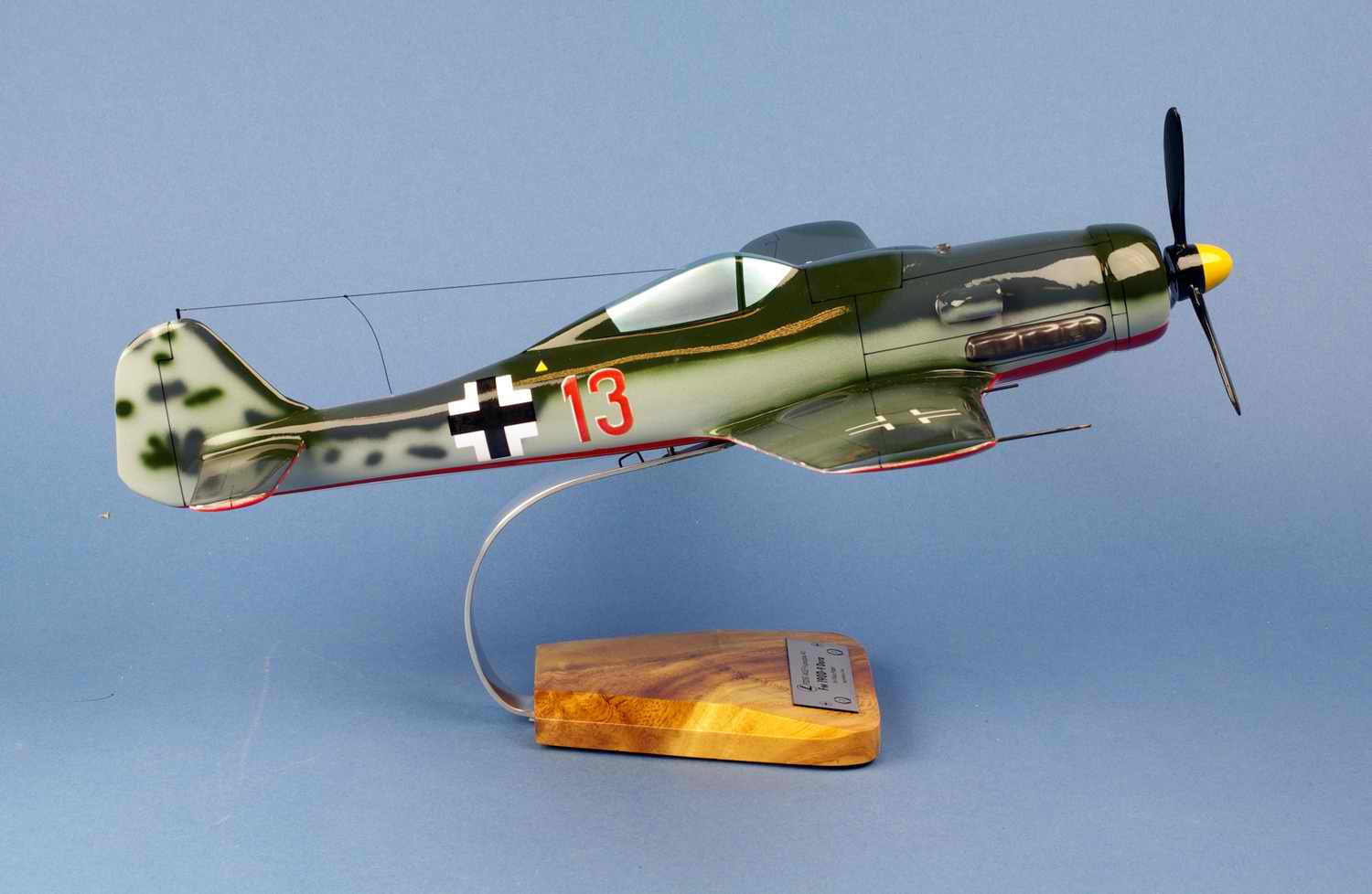 Maquette Avion De Chasse Focke-Wulf 190-D9 Jagdverband JV44 Oblt Klaus Faber 1/24