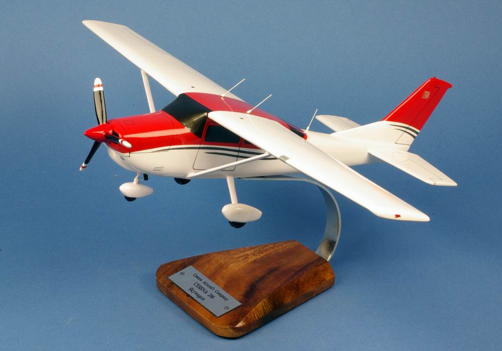 Maquette CESSNA 206 Stationair 1/24