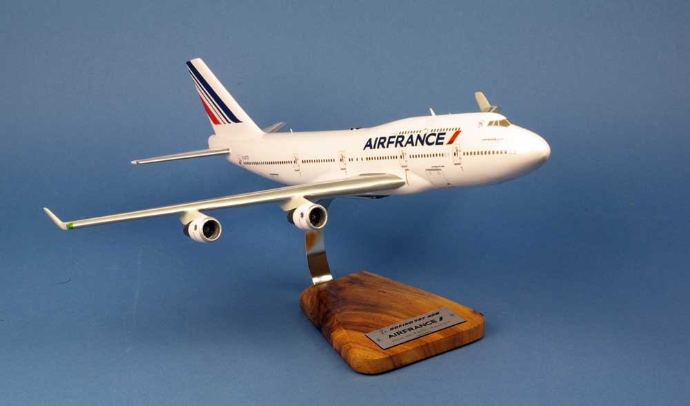 maquette Air France BOEING 747-400 F-GITD 1/144