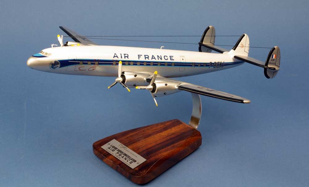 maquette Super Constellation Lockheed 1049C F-BGNJ AIR FRANCE 1/72