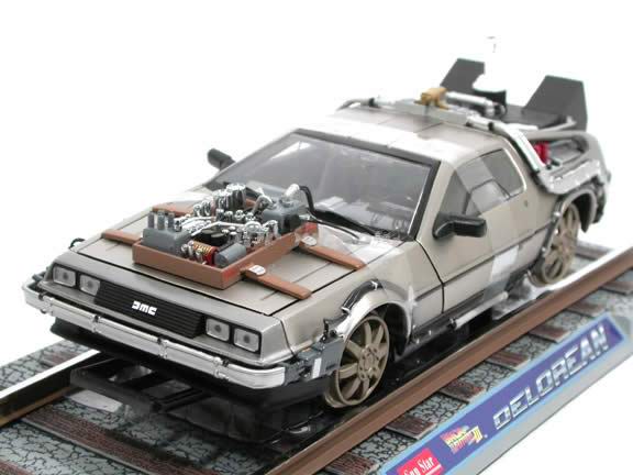 Voiture DELOREAN RailRoad RETOUR VERS LE FUTUR III en Métal au 1/18 –