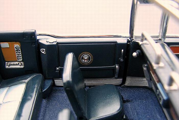 Lincoln X 100 de 1961 Voiture Présidentielle JFK Kennedy 1/24 