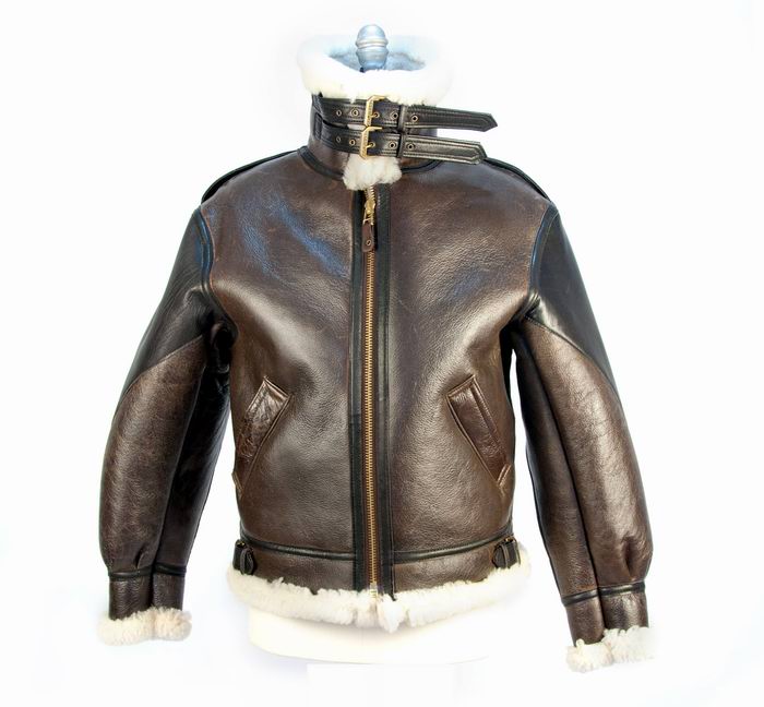 veste en cuir Bombardier B3 du Général George Smith Patton en peau de mouton COCKPIT USA Avirex