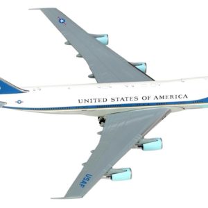 15762B