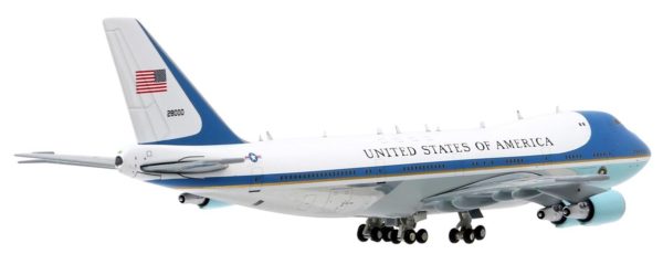 15762d
