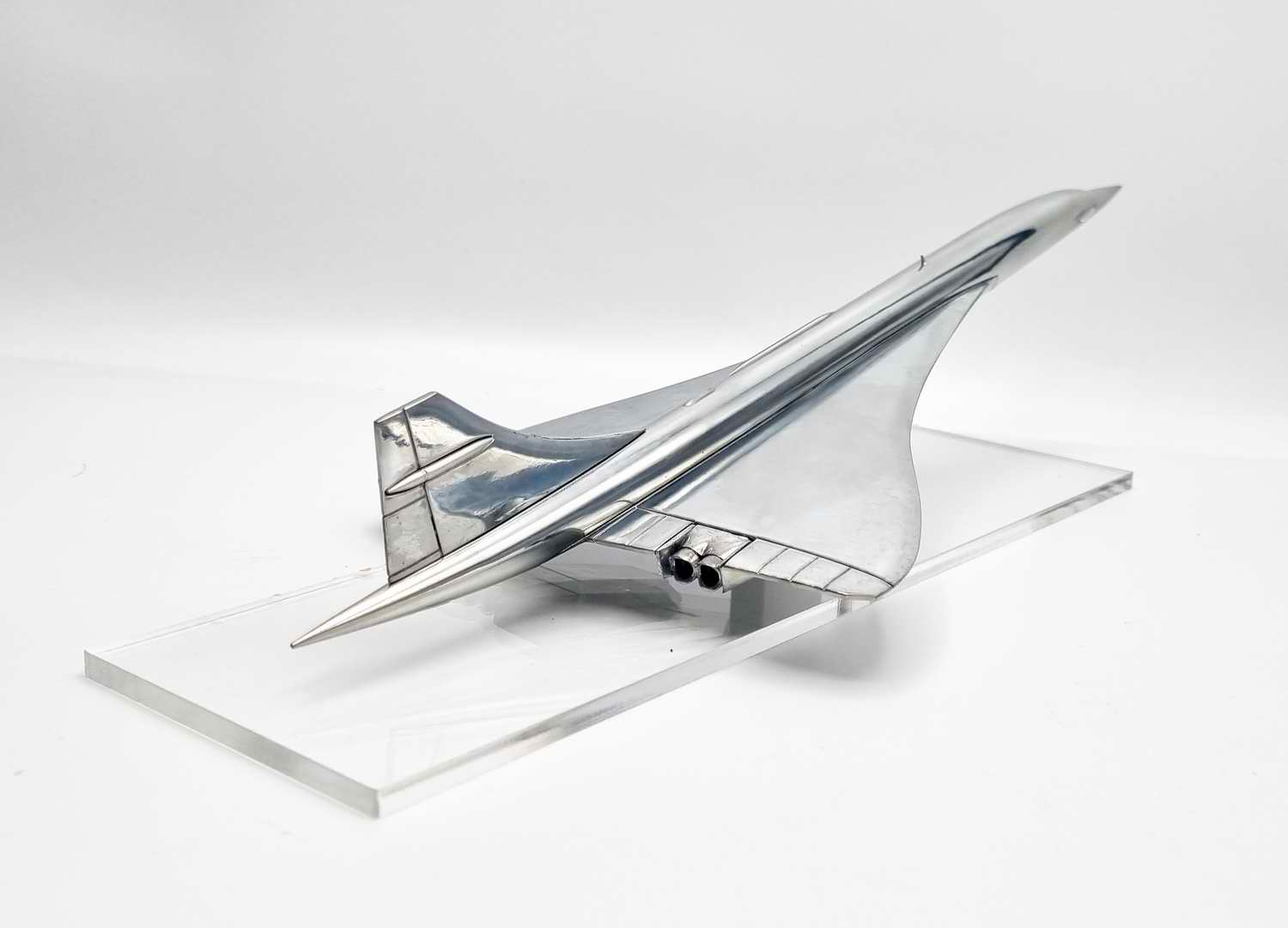 Maquette Concorde en aluminium poli 1/200 Socatec