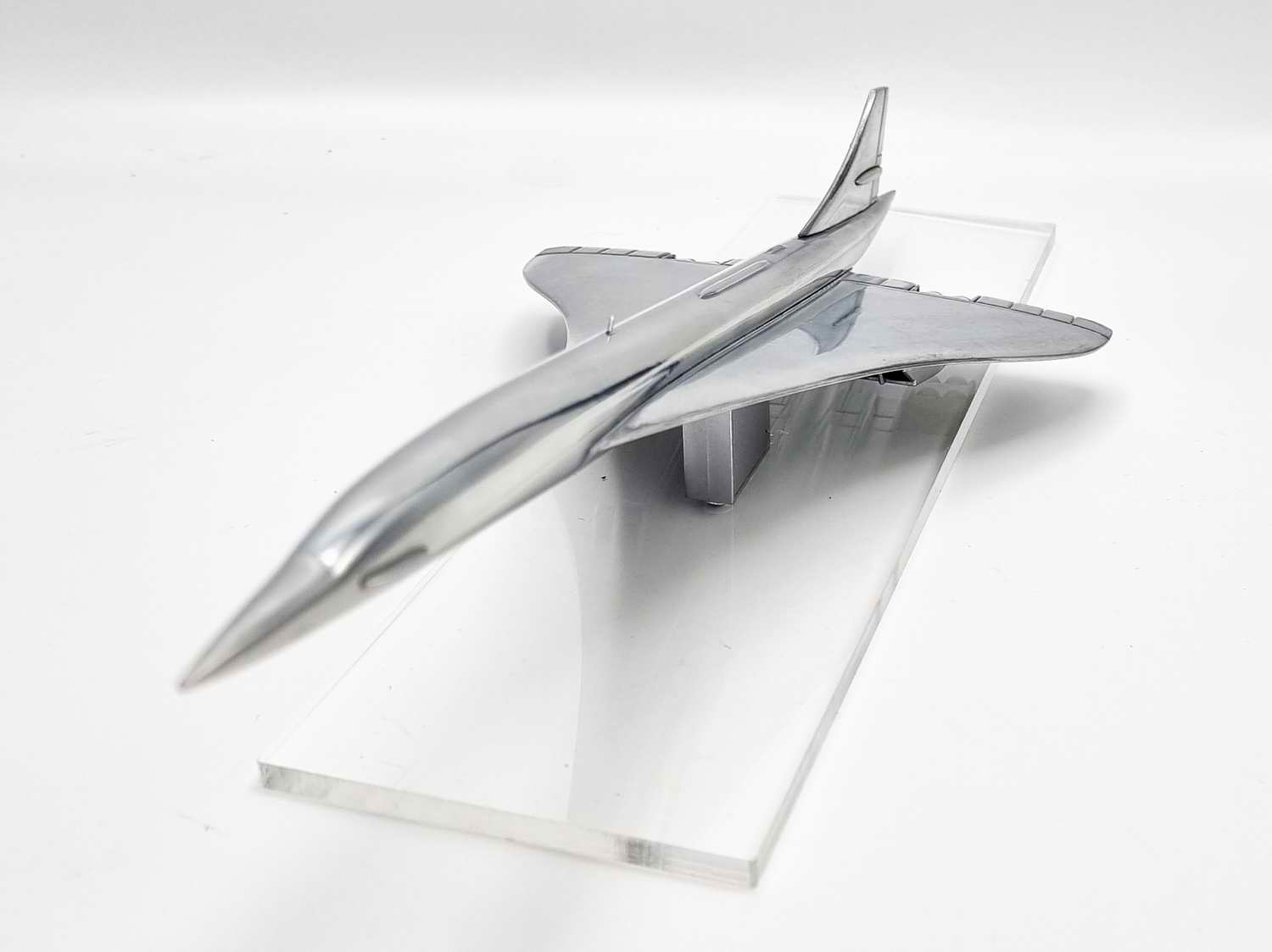 Maquette Concorde en aluminium poli 1/200 Socatec