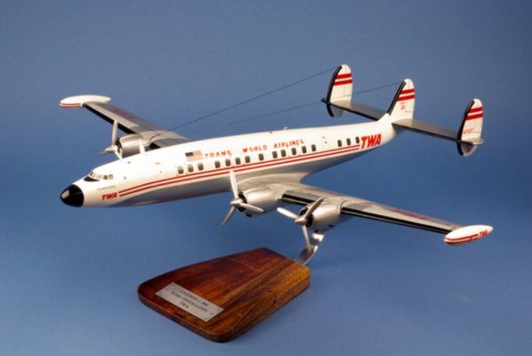 Lockheed L-1049 Super Constellation In Scala 1:300, Modellino Pressofuso Daron, Livrea Eastern Airlines. Nuovo! - Foto 2