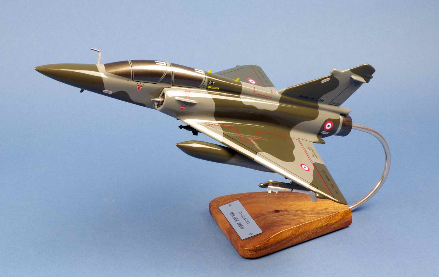 maquette Avion de chasse militaire Mirage 2000D DASSAULT AVIATION