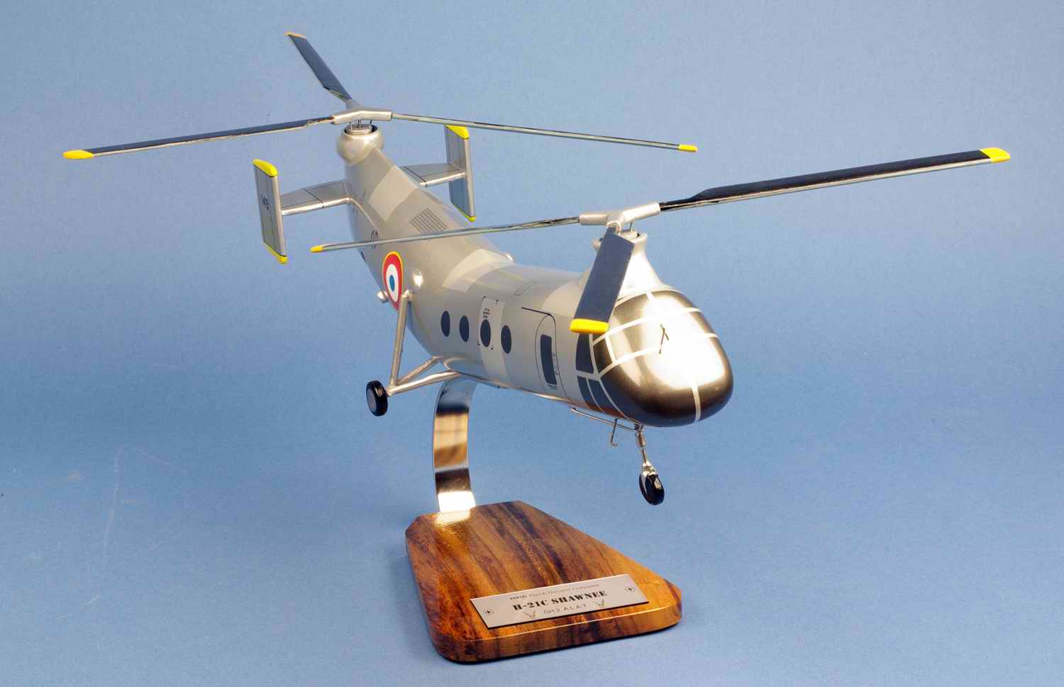 Maquette Hélicoptère H-21 Piasecki-Vertol Shawnee Banane volante au 1/48