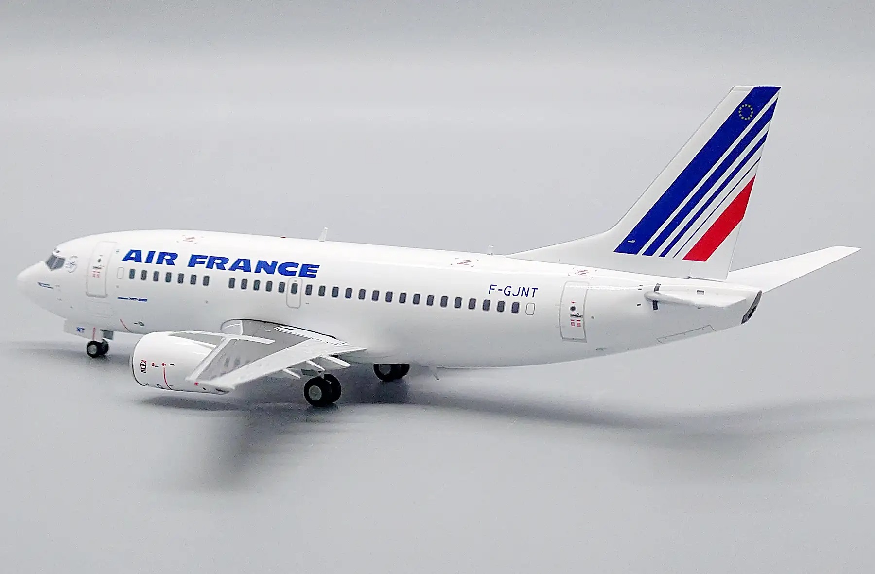 Maquette avion Boeing B737 AIR FRANCE 1/200