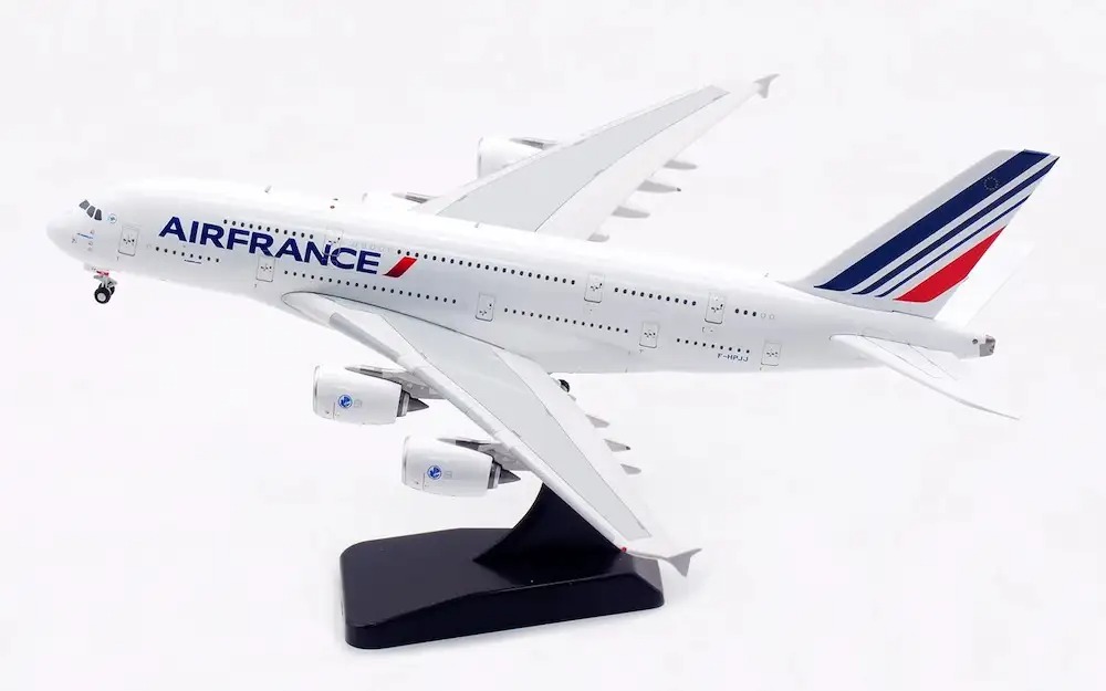 Maquette Avion AIRBUS A380-800 AIR FRANCE F-HPJJ 1/400