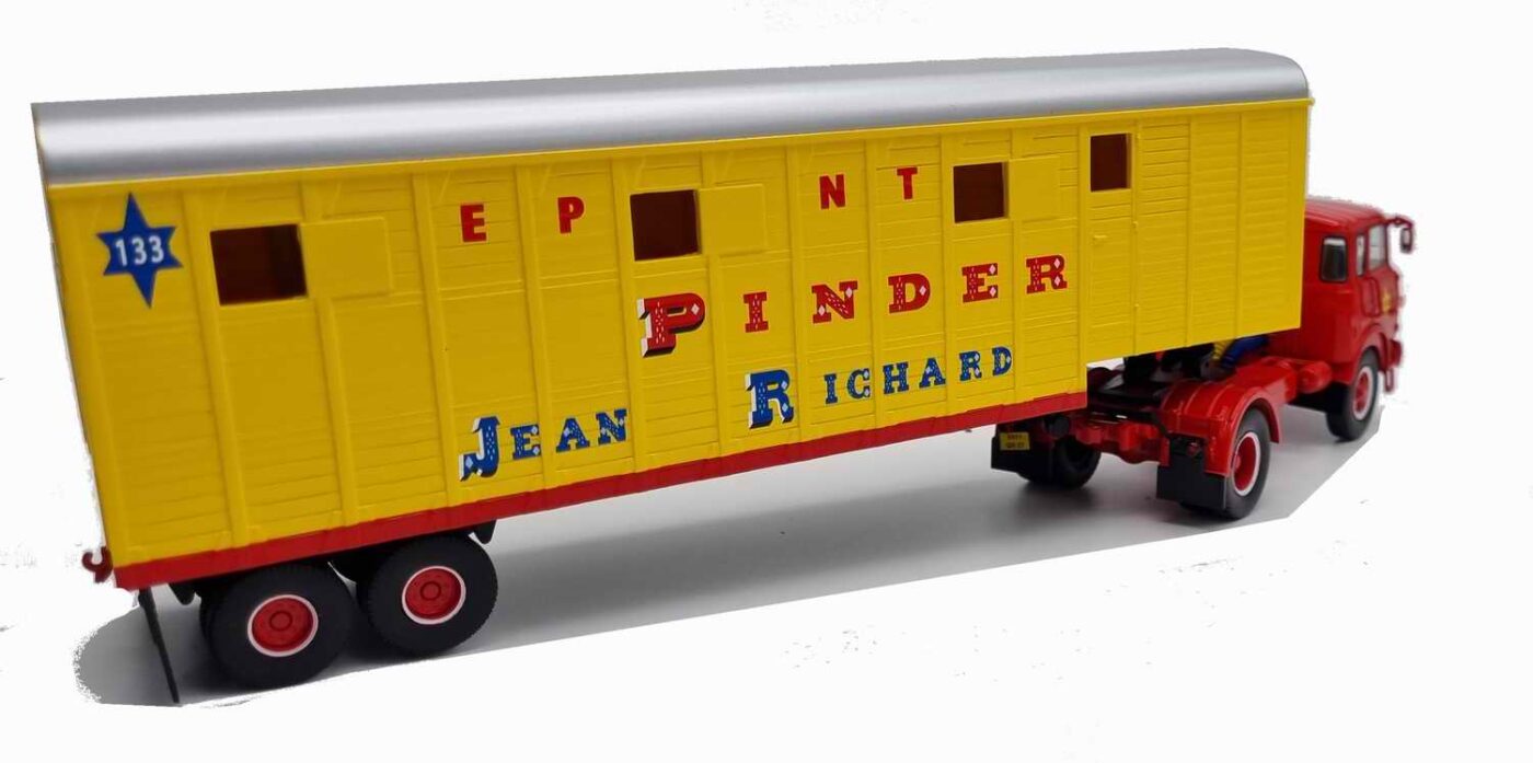 Peugeot 504 Cirque Pinder (Odéon) 1/43e