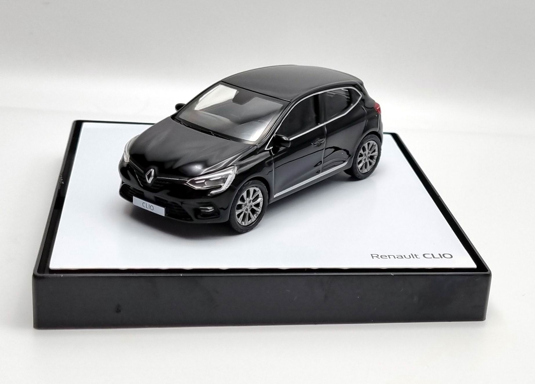 RENAULT Clio 5 en Coffret S rie Limit e 1 43 de 2019 Voiture de Collection NOREV 1 43