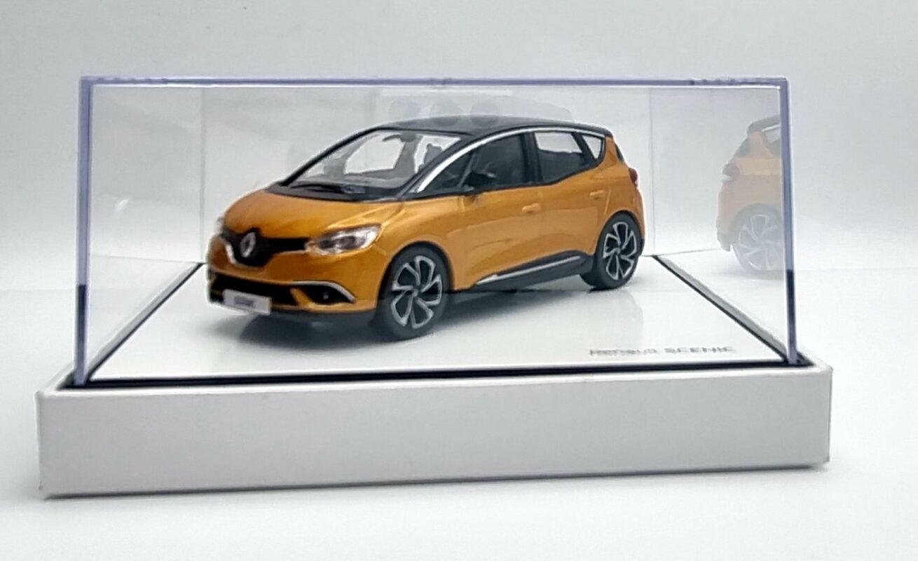 renault scenic miniature