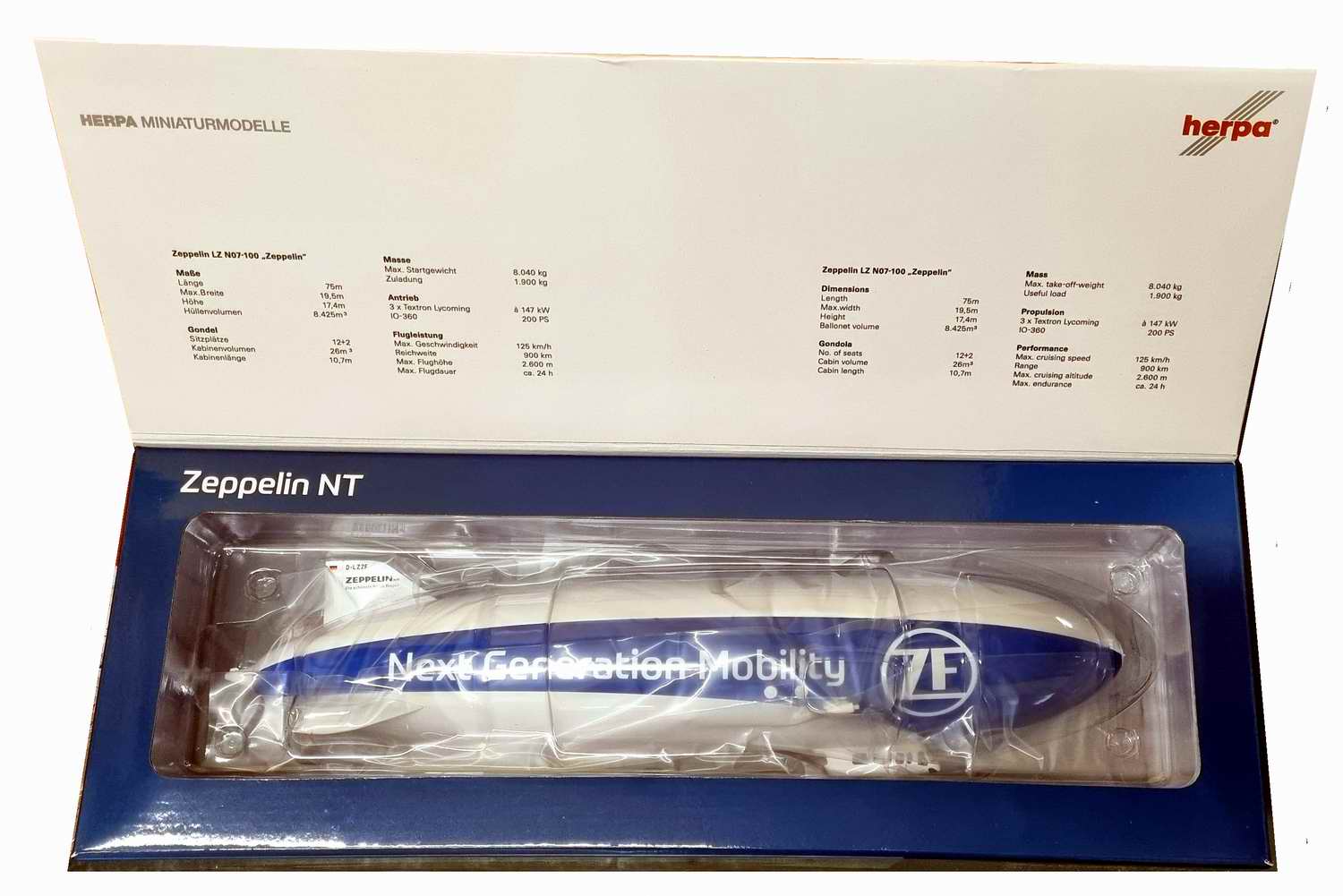 Maquette dirigeable Zepellin Reederei NT ZF Next Generation Mobility 1/200